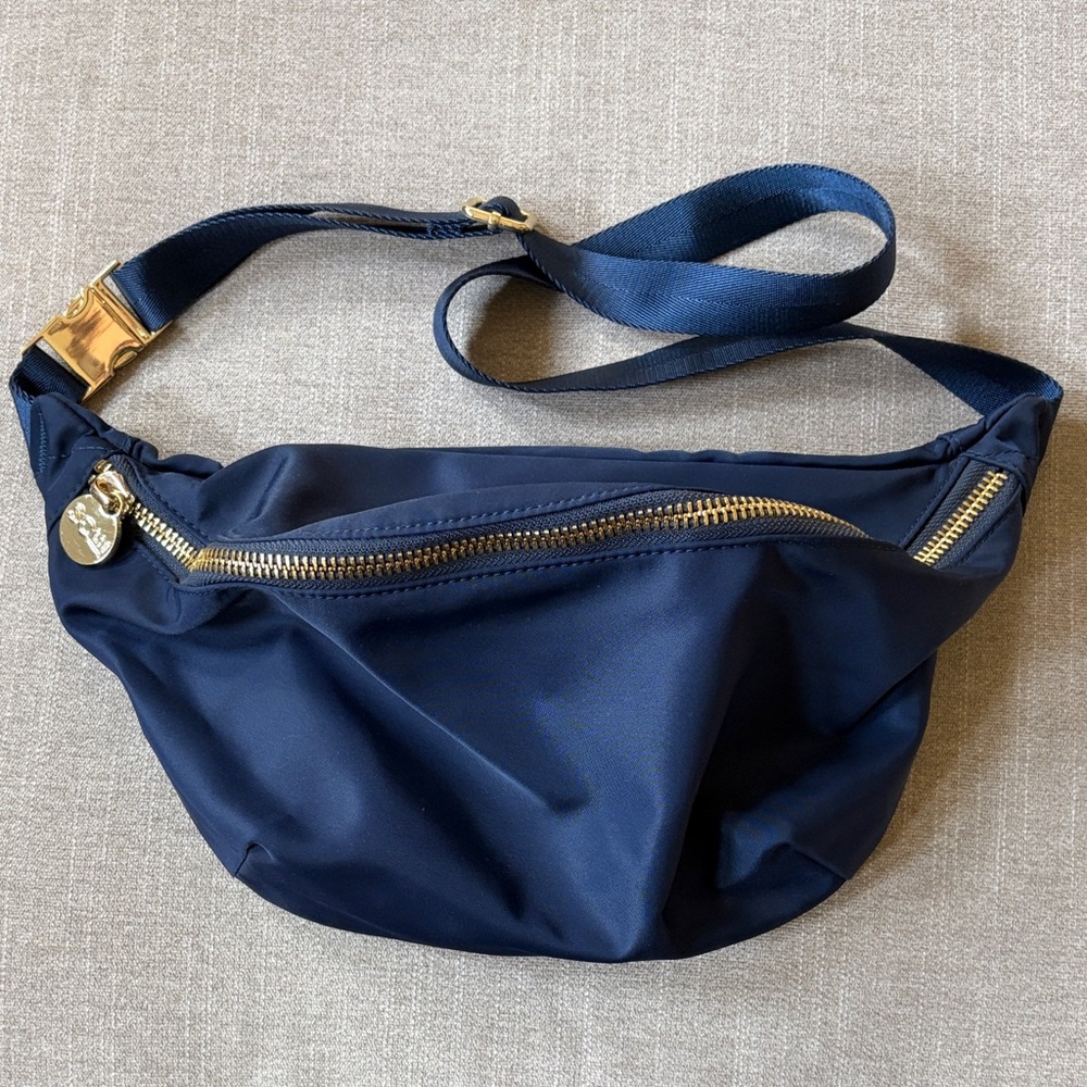 Stoney Clover Lane Sapphire Jumbo Classic Crossbody